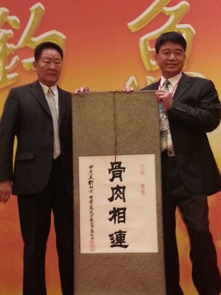 a89ba34ef086cd84_05.jpg