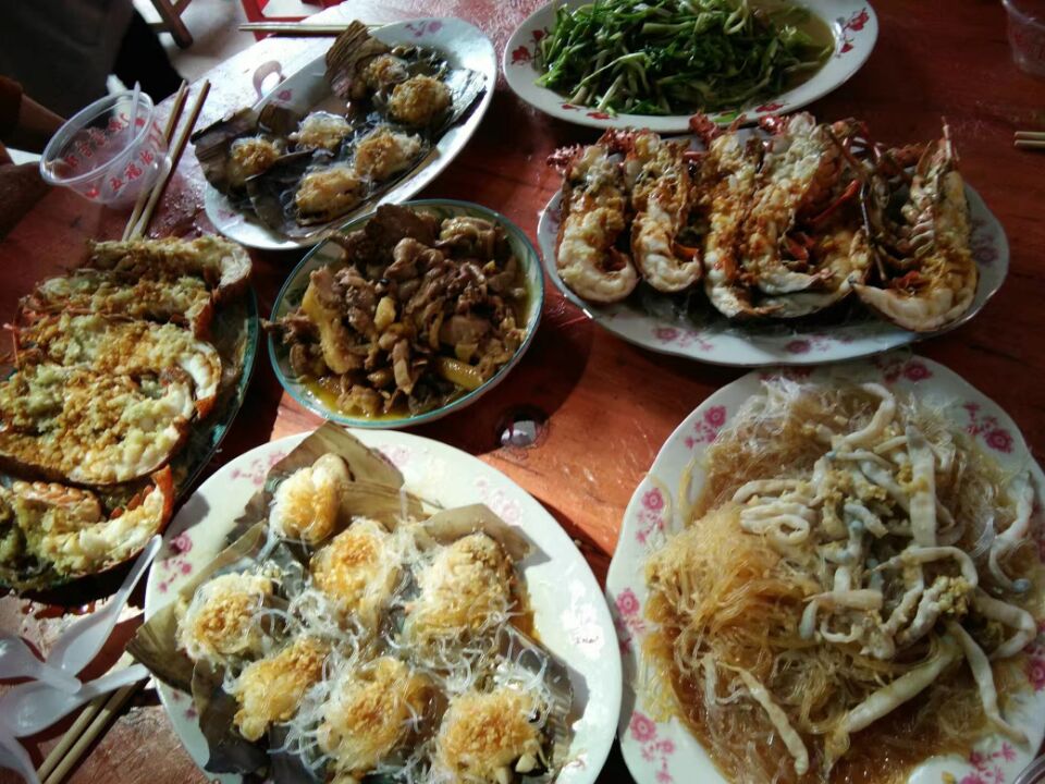 集】各地房家人过新年.jpg