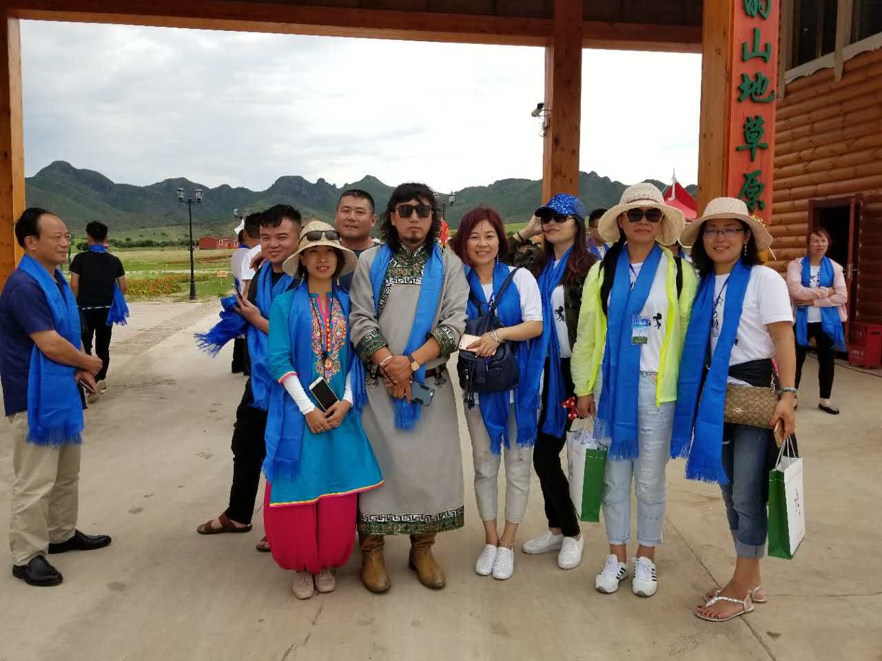 【活动直播】内蒙古房氏宗亲文化联谊会成立大会圆满成功：宗亲纪事.jpg