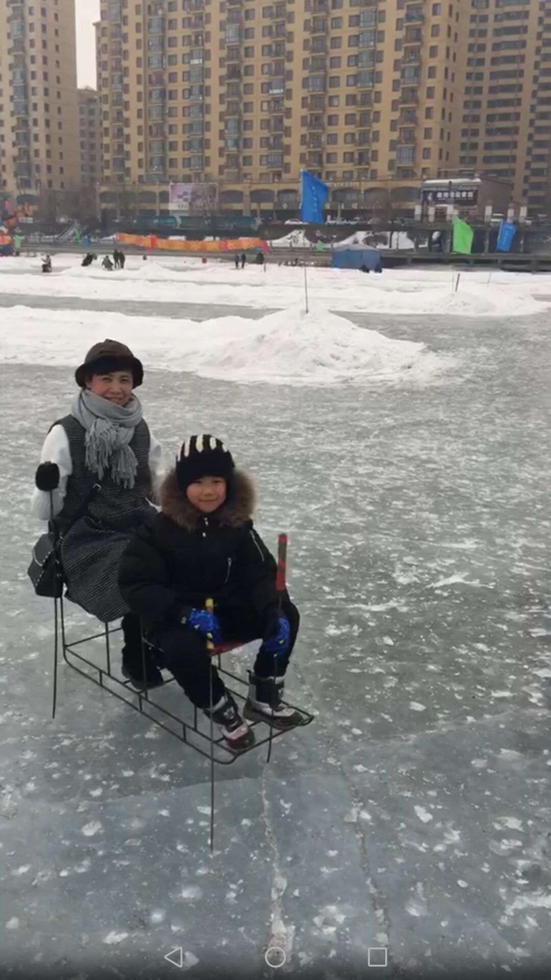 集】各地房家人过新年.jpg