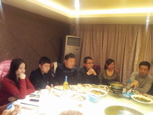 北京、合肥宗亲相聚哈尔滨：房氏工商纪要.jpg