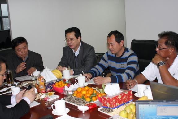 2011房氏宗亲北京联谊活动花絮《二》：宗亲纪事.jpg
