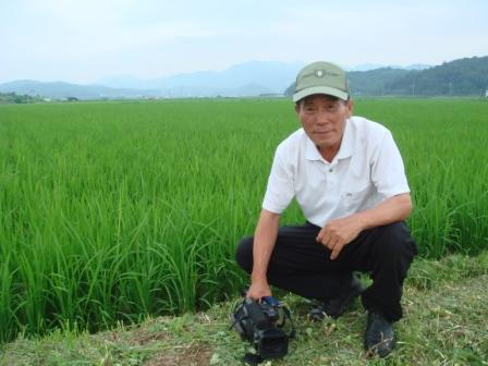 韩国 井邑房氏宗亲会会长房大源宗亲的一组照片：海外房氏纪闻.jpg