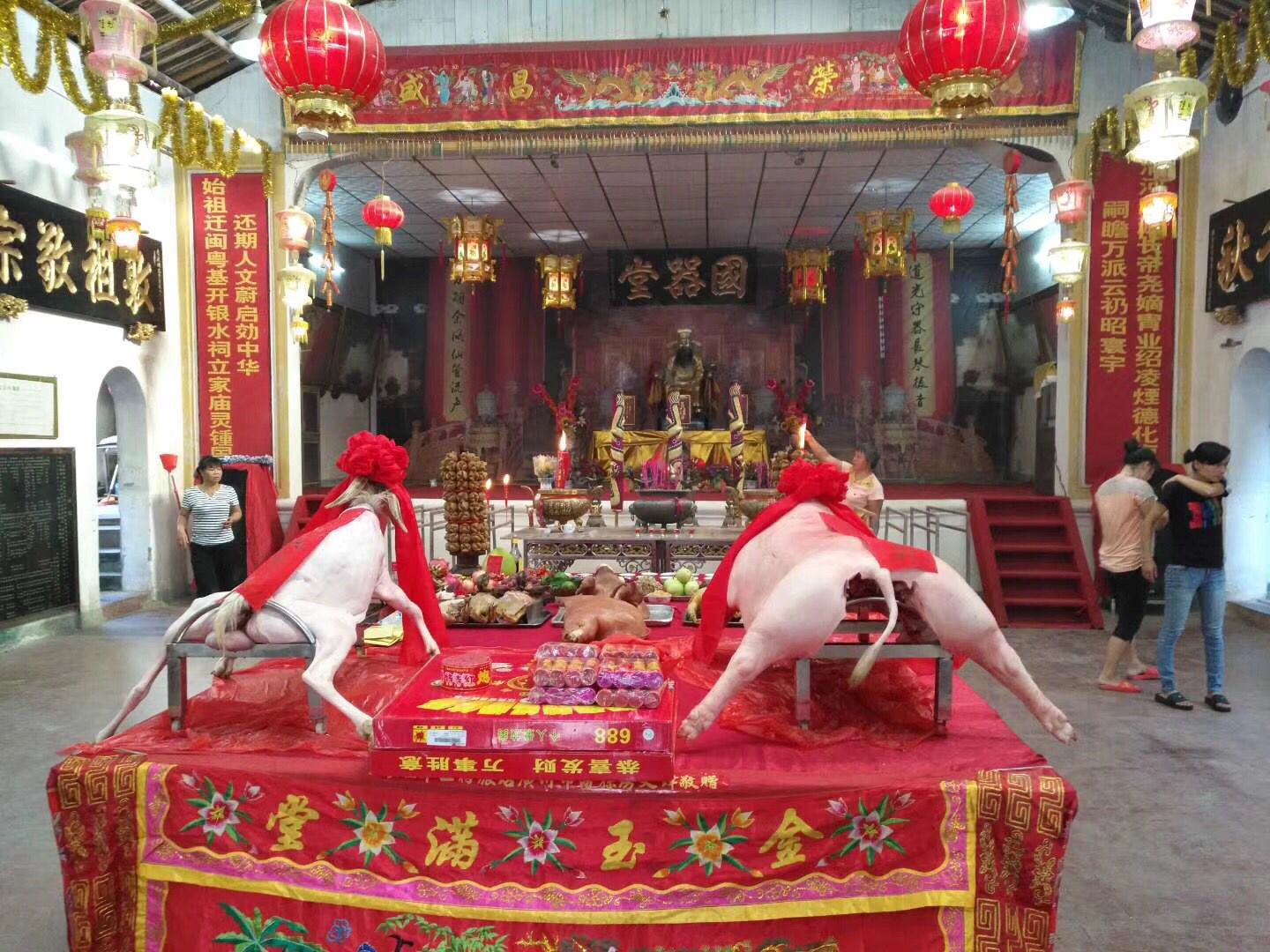 【活动报道】梅州房氏家庙《国器堂》10月2日举行秋祭祀活动：祭祖纪实.jpg