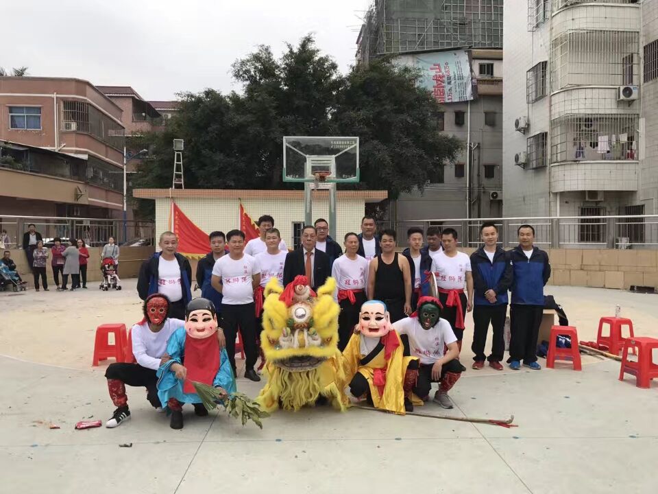 集】各地房家人过新年.jpg
