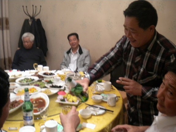 河南平顶山宗亲来淄博寻亲成功：房氏寻根线索.jpg