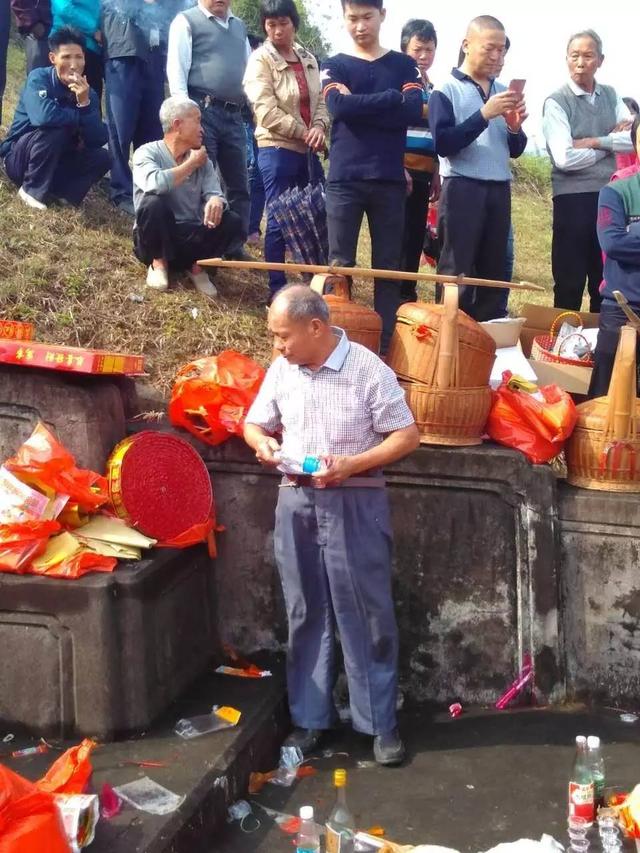 【视频】春分翌日银江房氏祭祀始祖婆万宝公夫人：房氏源流考.jpg