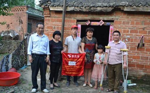 【公益】邓州雷锋 校长房明玥：房氏人物纪略.jpg