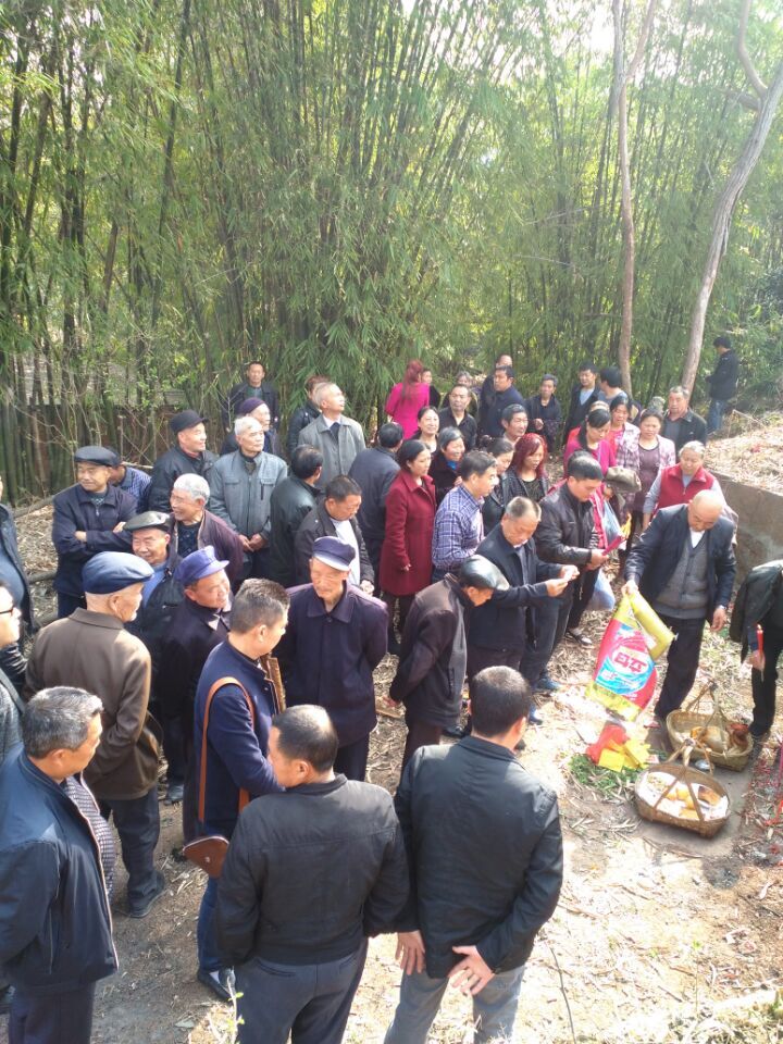 又到一年祭祖时——中江房氏祭祖花絮：祭祖纪实.jpg