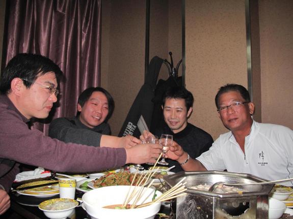 冀晋大地三月乍暖还寒 两岸三地宗亲相聚甚欢：宗亲纪事.jpg
