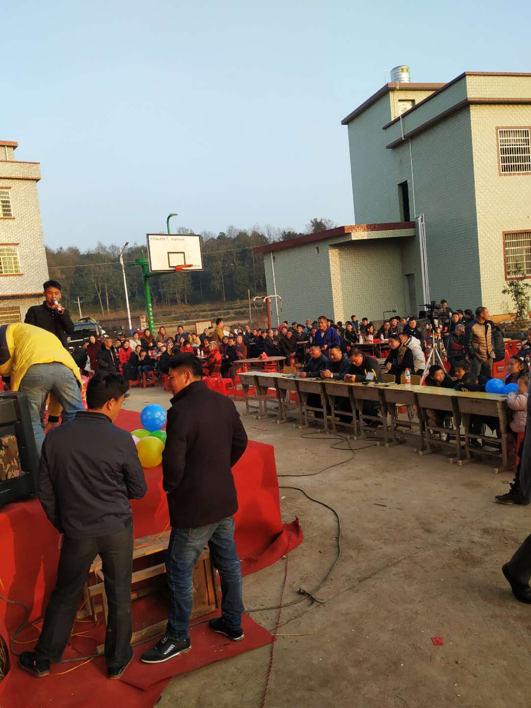 【图文】湖南老白土房氏2019年春节联欢晚会：宗亲纪事.jpg