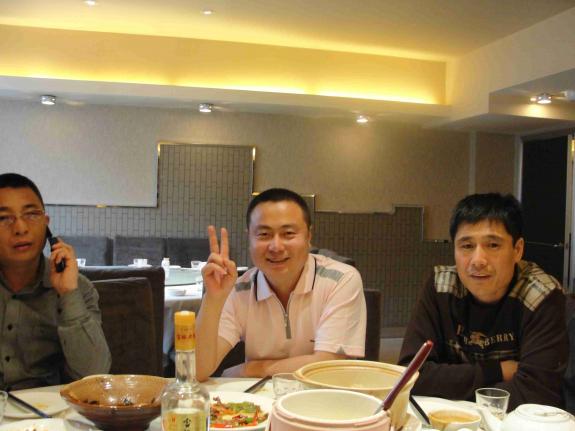 宗亲常相聚，把酒话亲情------5月8日哈尔滨部分宗亲小聚：宗亲纪事.jpg