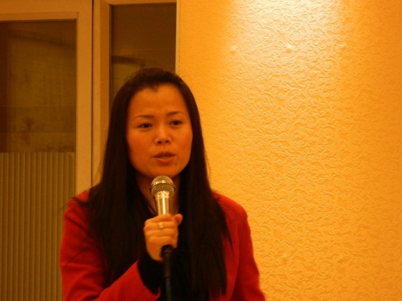 黑龙江房氏宗亲会2013新春联谊酒会：宗亲纪事.jpg