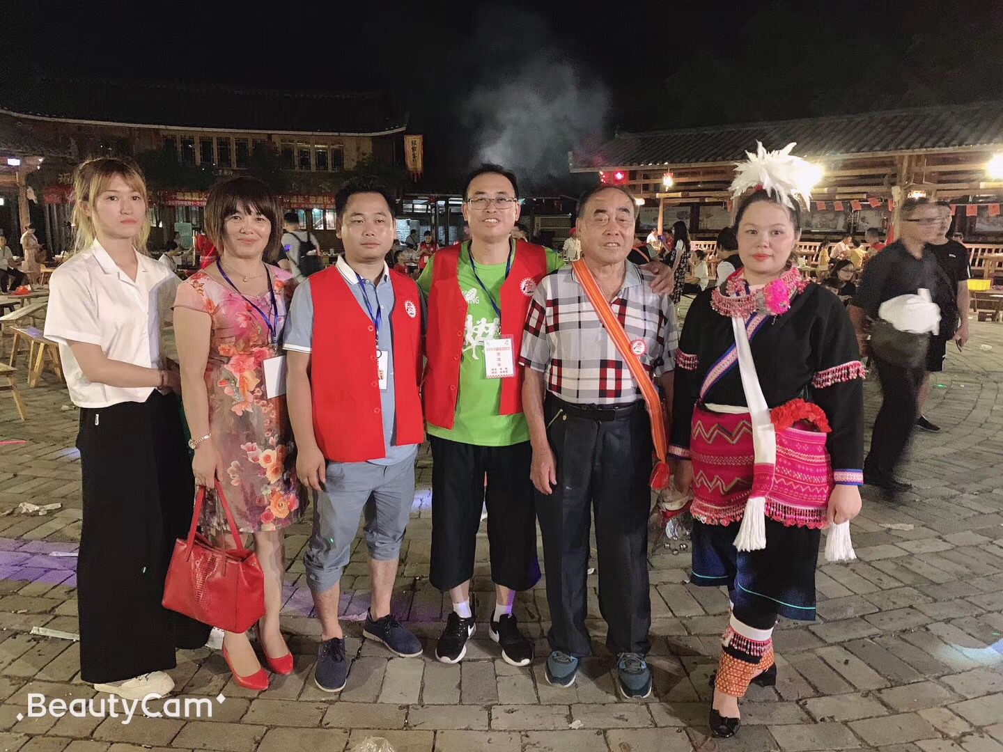 【花絮】各地房氏齐聚千年瑶寨贺连南首届房家文化交流活动：祭祖纪实.jpg