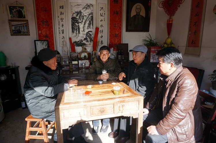老会长看望书画院院士汪安石（人物资料）.jpg
