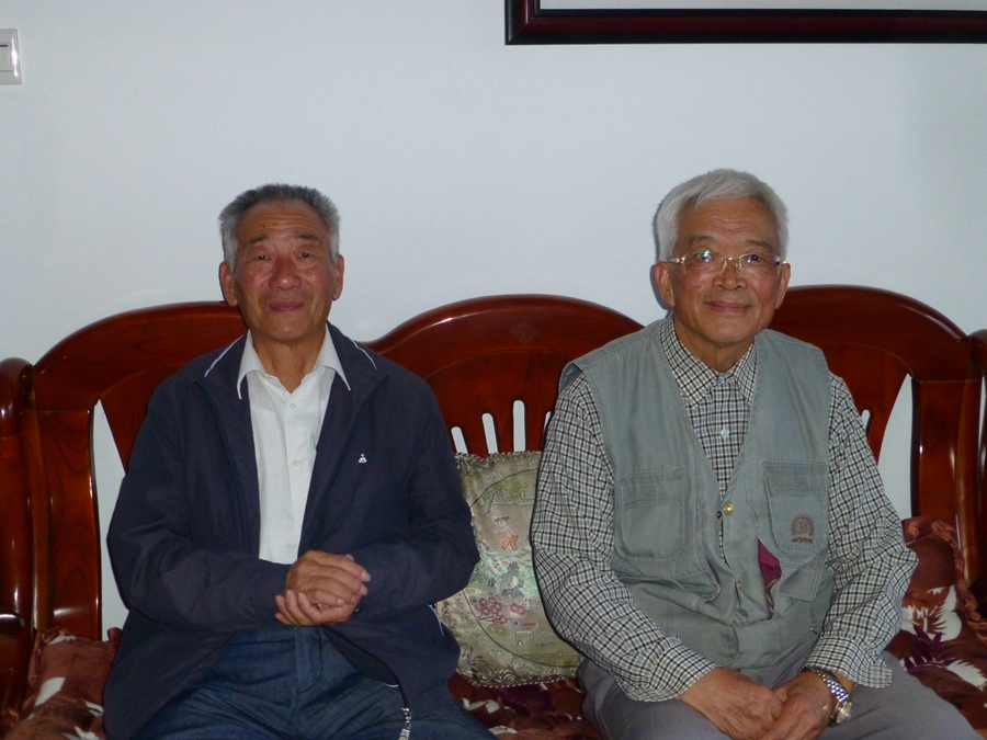 汪斌来我家走访（宗亲纪事）.jpg