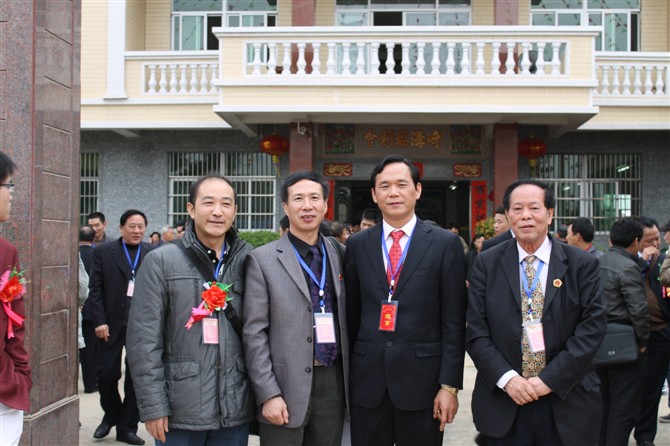 cns_kang_575aebac0f6105eca4_40.jpg