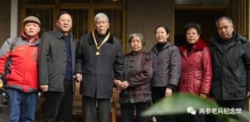 cns_kang_5ecfdecc45c6c11262_2.jpg