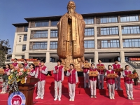 弘扬圣贤智慧，筑牢育人根基——界首一中校园再添文化地标（文化资料）.jpg