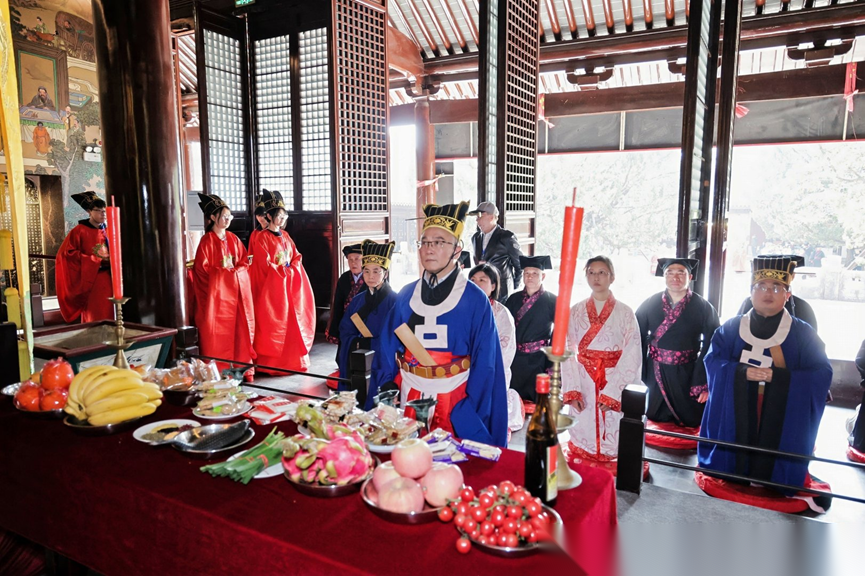 儒韵文脉，薪火相传——丙午年清明祭孔大典在嘉定孔庙庄严举行 ...（祭祀纪事）.png