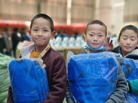 文化资料：这些年.上海孔氏家族在孔众会长的带领,参加各类慈善公益,这次我们带的家族的嘱托，上海（文化资料）.jpg