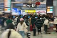 文化资料：明天就是除夕，此刻的你，到家了吗？ 对于中国人来说，家是地图上永恒的归宿，也是心底最（文化资料）.jpg