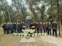 德墉会长逝世两周年，各地族人自发前往孔林祭扫（胜迹史料）.jpg