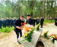 孔林家祭：六百孔子后裔共祭先祖（胜迹史料）.png