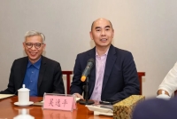 孔垂长会见马来西亚中华总商会总会长吴逸平一行，设雅集晚宴招待并授牌褒扬（宗亲纪事）.jpg