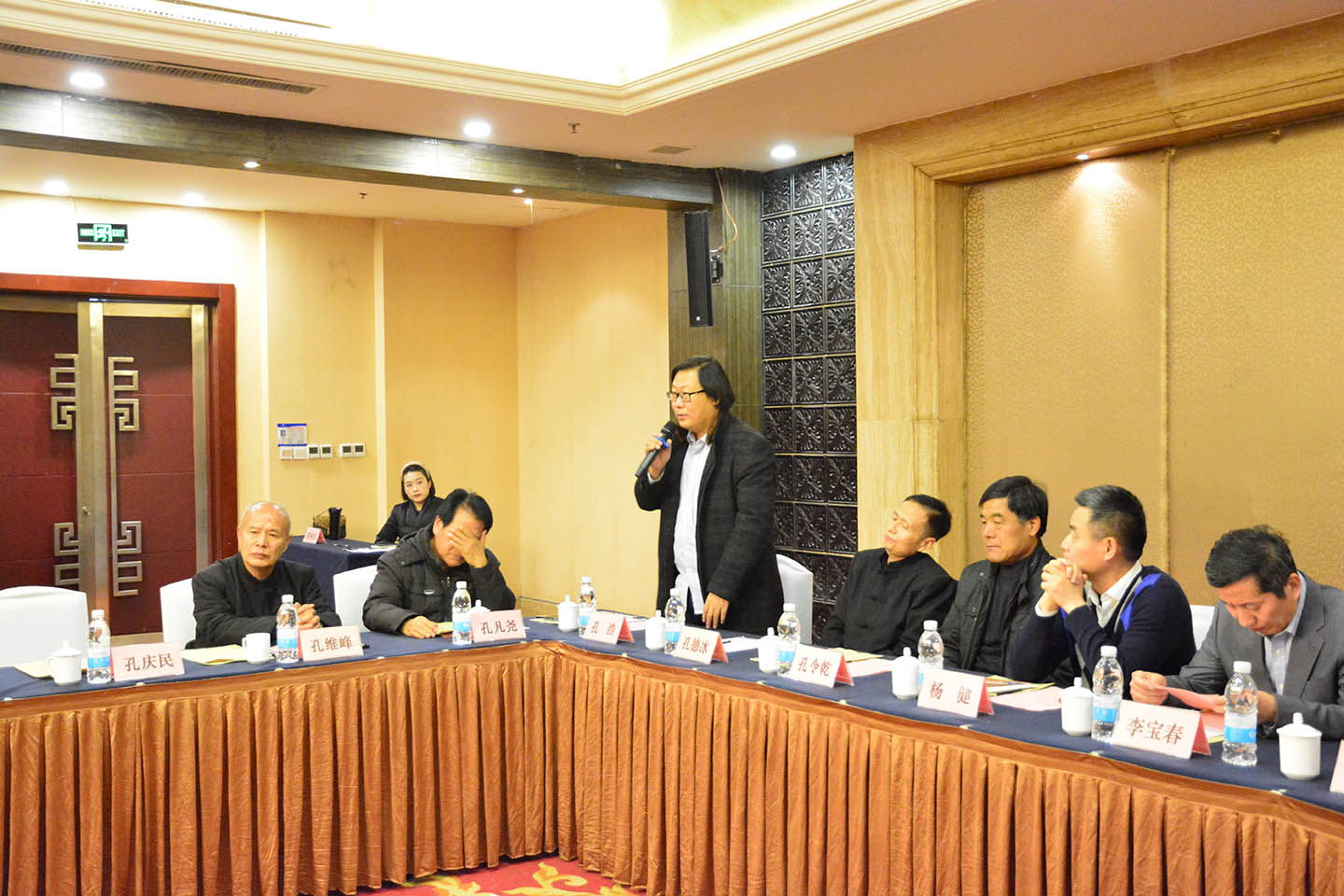 垂长宗主访问山东枣庄与宗亲座谈（宗亲纪事）.jpg