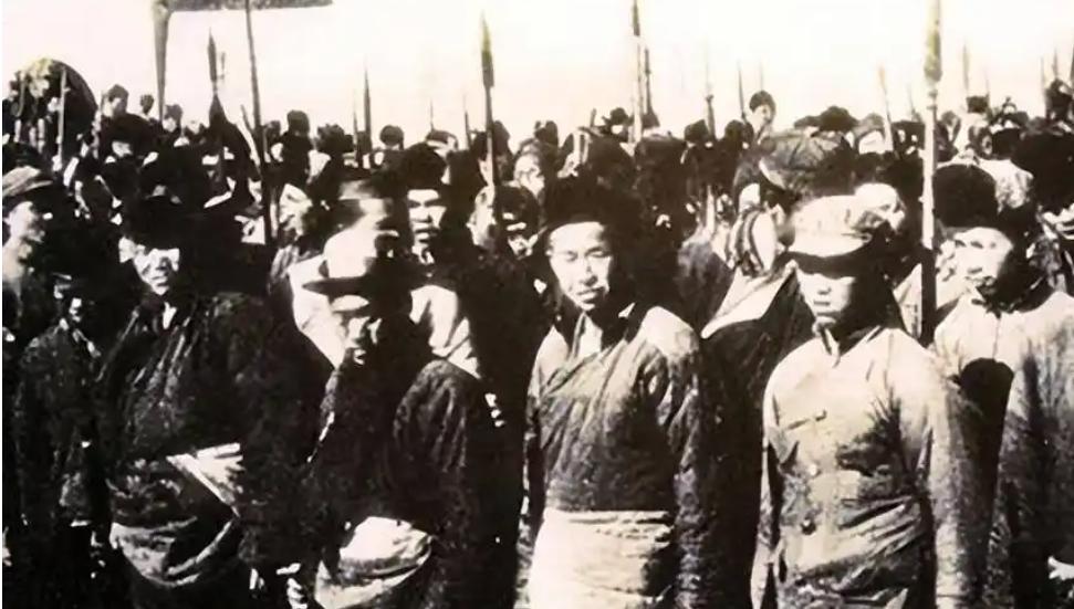 1949年匪首藏匿上海，过命兄弟转头就出卖，只因保密局的承诺太诱惑（文献整理）.jpg