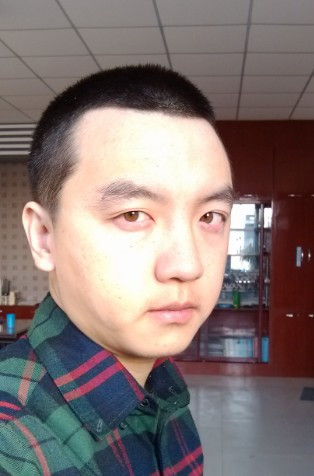平鸿鹏--《焜黄华叶》（人物资料）.png