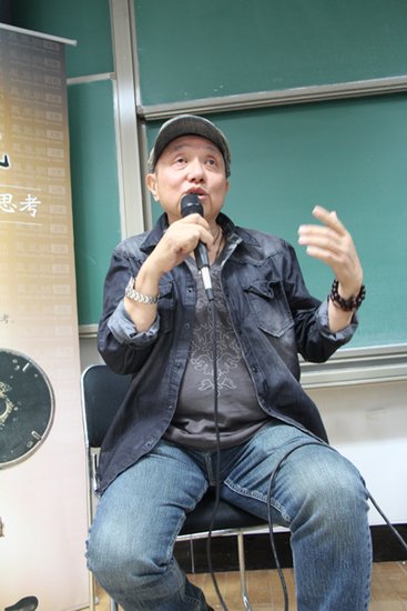 潘恒生人大电影讲座 《紫宅》触其感伤不忍泪奔（文化资料整理）.jpg