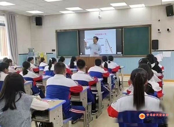tang_02915abab7db4bcdcf_02.jpg