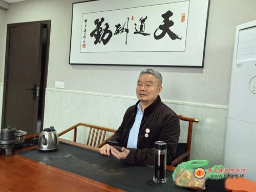 tang_2f84adbfb3ca088bd9_02.jpg