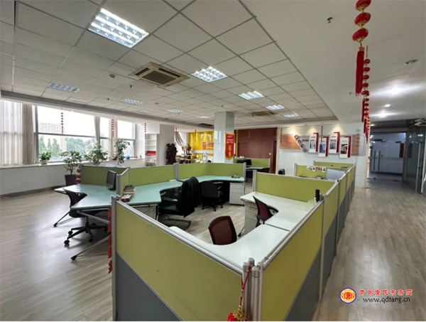 tang_61919e7bb540efffbd_04.jpg