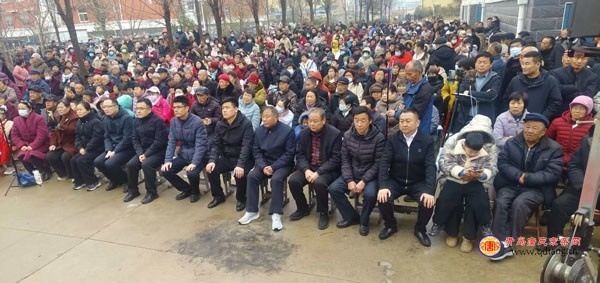 tang_b609f55e2feedd159e_00.jpg