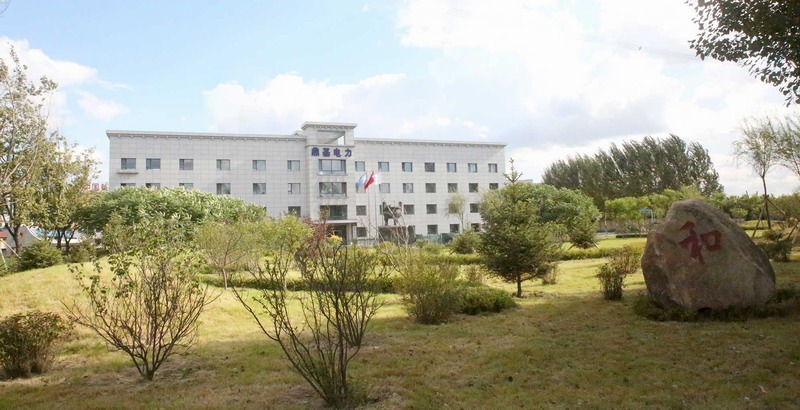 tang_c93b95541eeb0134e5_00.jpg