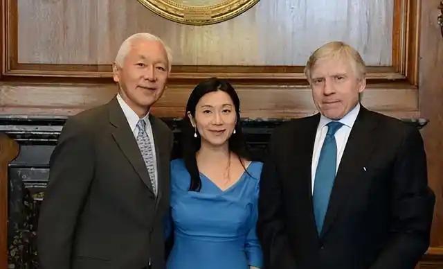 tang_d82b727f7bc093c366_11.jpg