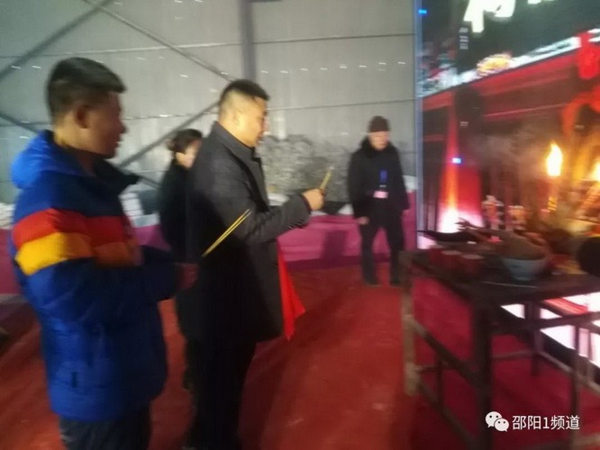 tian_6739_7f8aeb123f475d86a0df.jpg