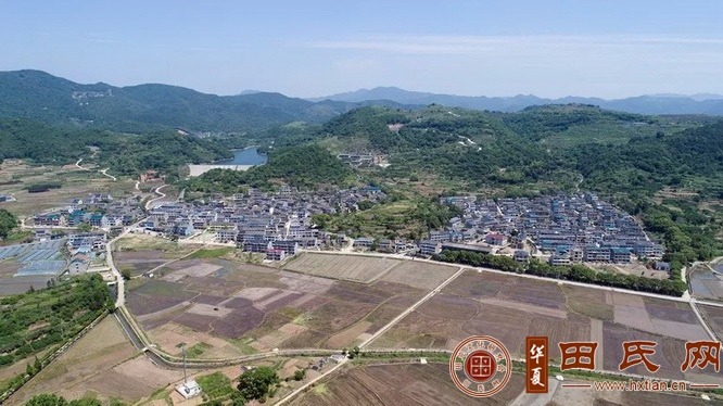 tian_7170_ce7603d495873a3f3b9b.jpg