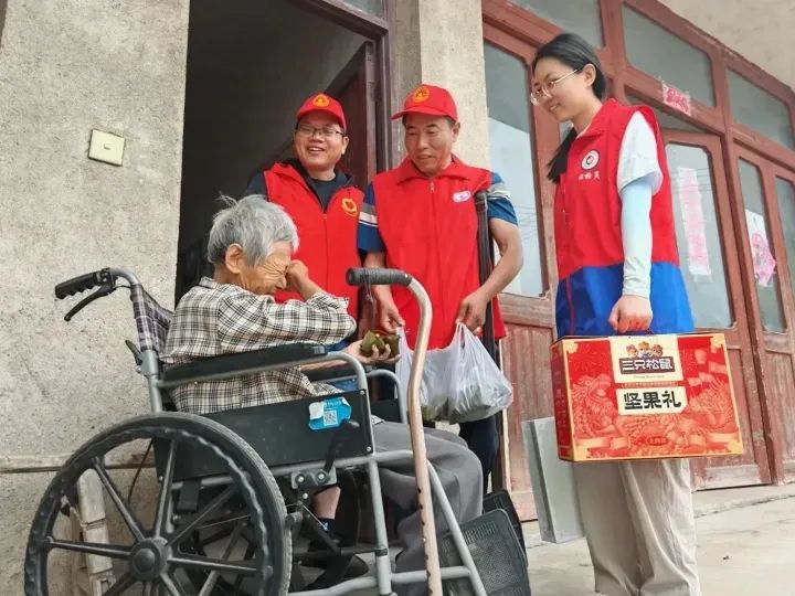 worldpeng_83e37c822d0b170137_00.jpg