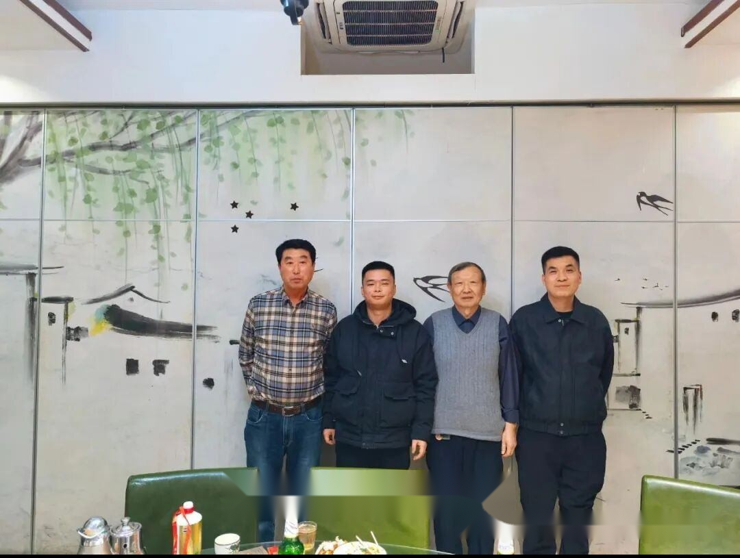 天下徐氏一家亲  大连联谊暧人心.png