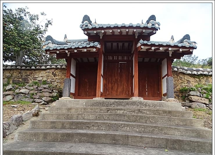 전남 무안. 향토문화유산 제1호. 월산사(月山祠).png