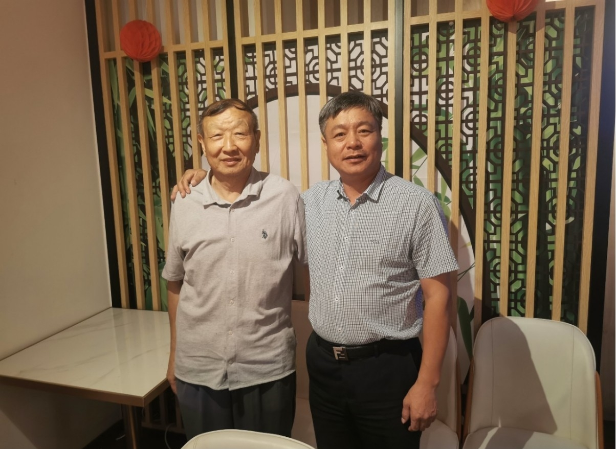 宗亲联谊     情谊更浓  ——热迎徐腾会长到访.png