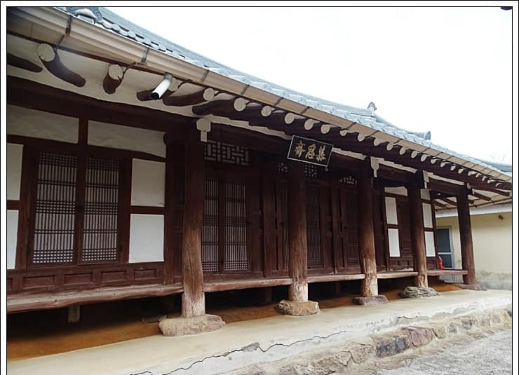 전남 무안. 향토문화유산 제1호. 월산사(月山祠).png