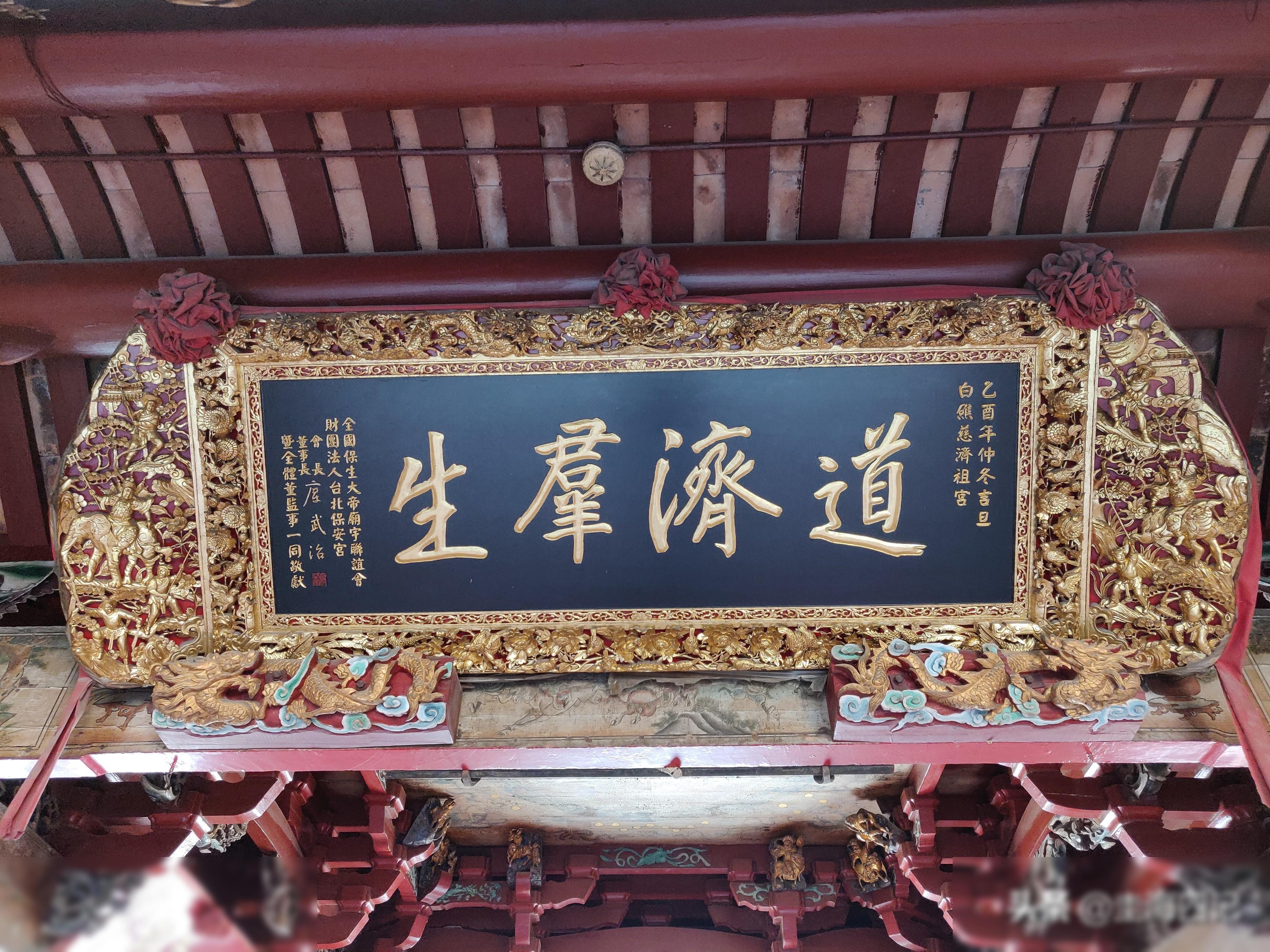 c9c6a7be380b3881_08_16054ce3009a.jpg