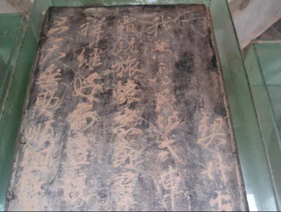 濮阳古迹遗存：澶渊之盟见证物回銮碑（宗祠胜迹）.jpg