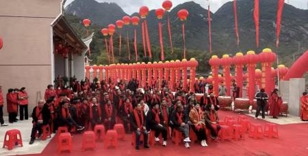 祠宇展新貌 家族共荣光 ：宁德二都隆重举行张氏宗祠落成暨晋祖庆典（宗祠胜迹）.jpg