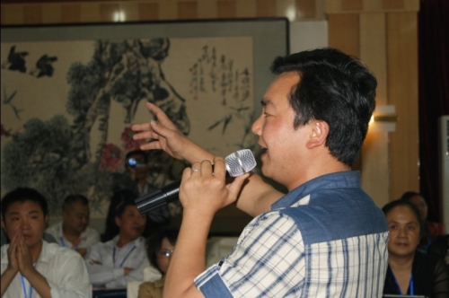 图书首发暨书款慈善捐赠会胜利落下帷幕（文化辑录）.jpg